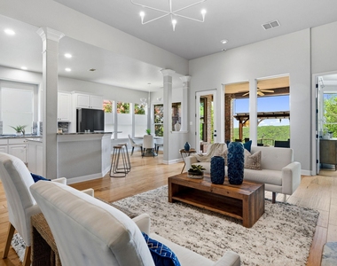 6310 River Place Blvd - Photo Thumbnail 4
