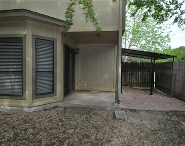 13405 Saddlebrook Trl - Photo Thumbnail 14