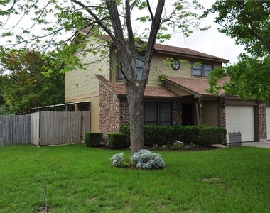 13405 Saddlebrook Trl - Photo Thumbnail 1