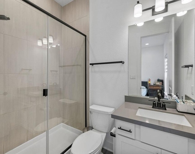3304 Belted Galloway St - Photo Thumbnail 20