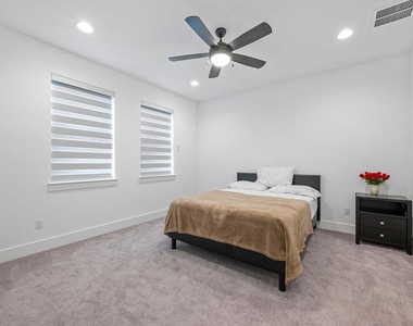3304 Belted Galloway St - Photo Thumbnail 28