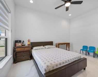 3304 Belted Galloway St - Photo Thumbnail 19
