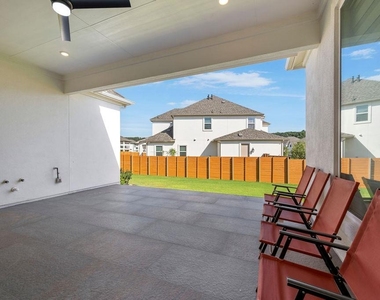 3304 Belted Galloway St - Photo Thumbnail 34