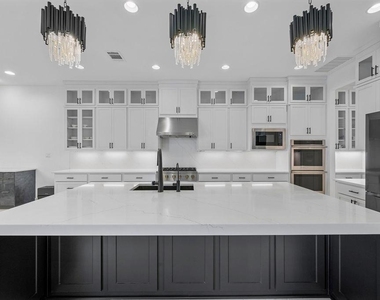 3304 Belted Galloway St - Photo Thumbnail 8