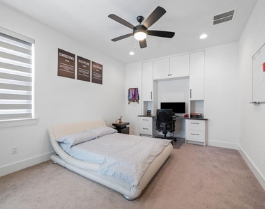 3304 Belted Galloway St - Photo Thumbnail 25