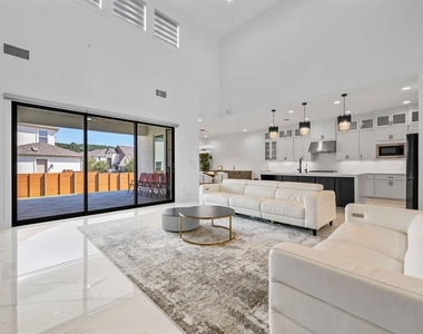 3304 Belted Galloway St - Photo Thumbnail 5