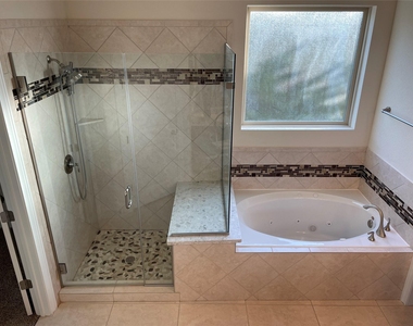 15621 Cabrillo Way - Photo Thumbnail 12