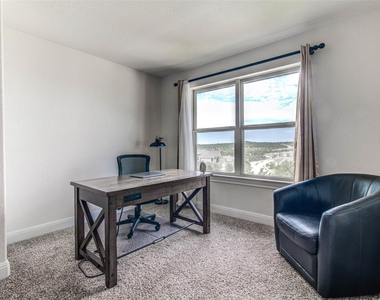 15621 Cabrillo Way - Photo Thumbnail 16