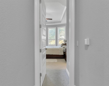 16321 Horse Trap Ln - Photo Thumbnail 26