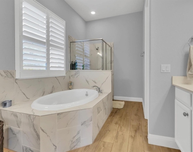 16321 Horse Trap Ln - Photo Thumbnail 18