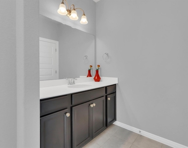 16321 Horse Trap Ln - Photo Thumbnail 31