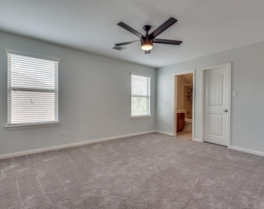 628 Bottle Brush Dr - Photo Thumbnail 13