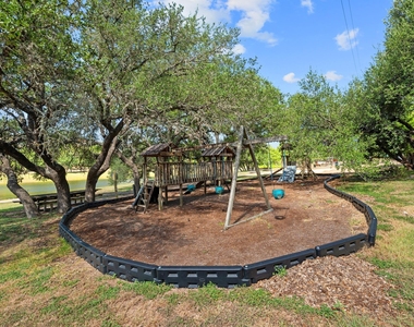 10114 Janet Loop - Photo Thumbnail 32