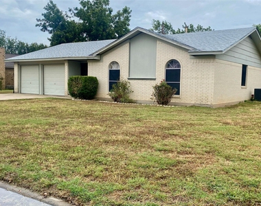 1806 Sierra Dr - Photo Thumbnail 12