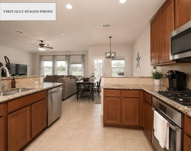 4193 Fairmeadow Dr - Photo Thumbnail 8