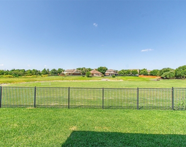 4193 Fairmeadow Dr - Photo Thumbnail 22
