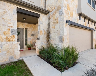 3240 E Whitestone Blvd - Photo Thumbnail 3