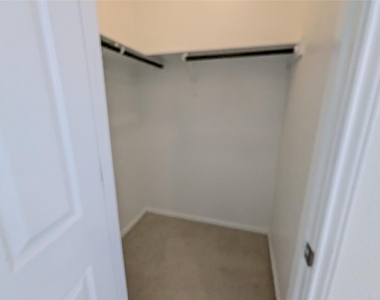 3240 E Whitestone Blvd - Photo Thumbnail 27