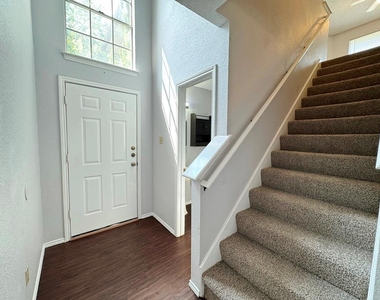 14009 Maricella Ln - Photo Thumbnail 3