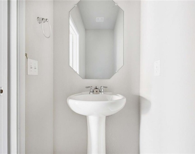 6709 Paseo San Lucas Ln - Photo Thumbnail 27