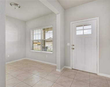 6709 Paseo San Lucas Ln - Photo Thumbnail 18