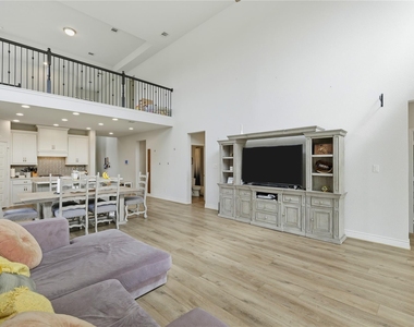 16825 Edwin Reinhardt Dr - Photo Thumbnail 4