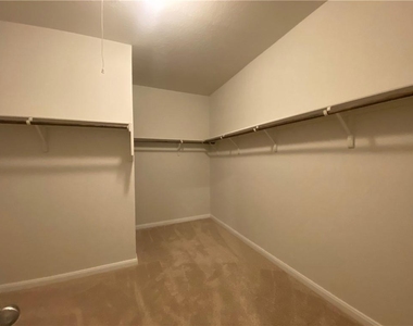 322 Northshore - Photo Thumbnail 13