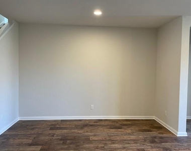 322 Northshore - Photo Thumbnail 35