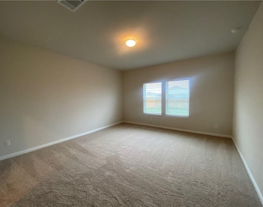 322 Northshore - Photo Thumbnail 11
