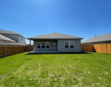 322 Northshore - Photo Thumbnail 1