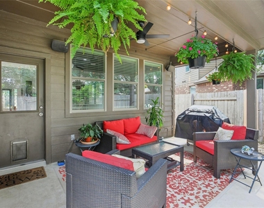 2228 Hilltop Climb Dr - Photo Thumbnail 16