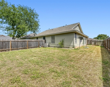 500 Gregory Ct - Photo Thumbnail 15