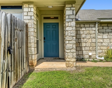 500 Gregory Ct - Photo Thumbnail 1