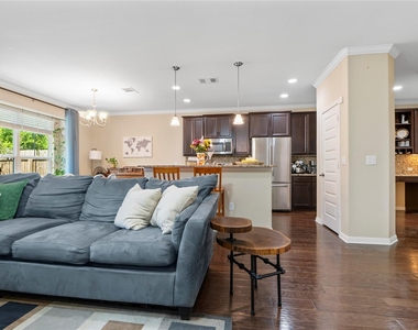 13400 Briarwick Dr - Photo Thumbnail 9