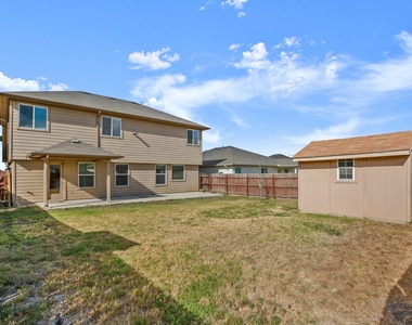 13232 Forest Sage St - Photo Thumbnail 23