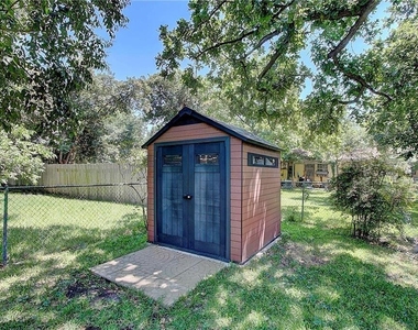 1803 Romeria Dr - Photo Thumbnail 32