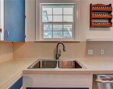 1803 Romeria Dr - Photo Thumbnail 13