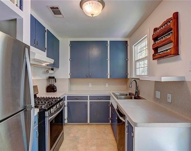 1803 Romeria Dr - Photo Thumbnail 10