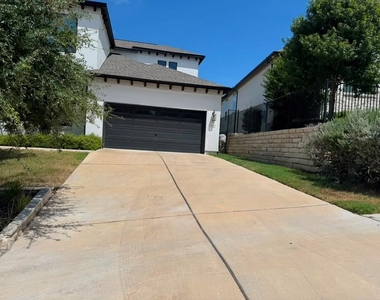 4529 Port Bari Dr - Photo Thumbnail 2