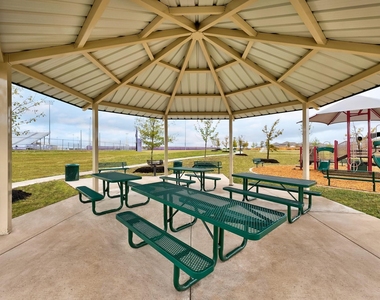 14501 Wahlbergs Way - Photo Thumbnail 10