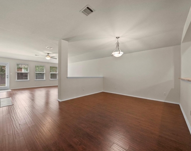 9424 Castle Pines Dr - Photo Thumbnail 10