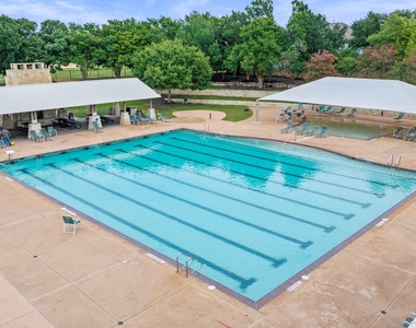 9424 Castle Pines Dr - Photo Thumbnail 27
