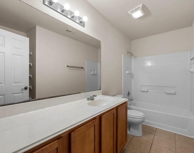 9424 Castle Pines Dr - Photo Thumbnail 22