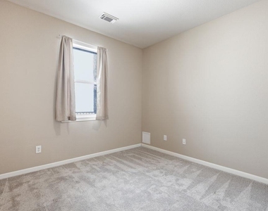 904 Winding Creek Pl - Photo Thumbnail 20