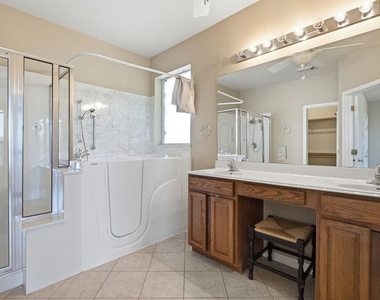 904 Winding Creek Pl - Photo Thumbnail 16