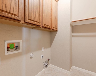 904 Winding Creek Pl - Photo Thumbnail 13