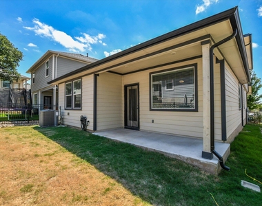 204 Merrick Rd - Photo Thumbnail 29