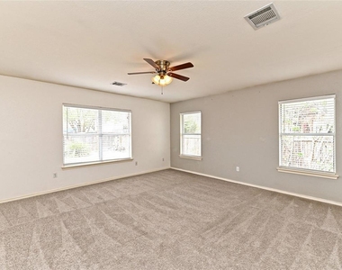 1020 Skylark Hill Ln - Photo Thumbnail 20