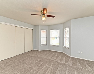 1020 Skylark Hill Ln - Photo Thumbnail 16