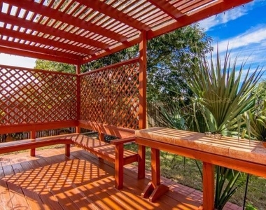 1020 Skylark Hill Ln - Photo Thumbnail 27